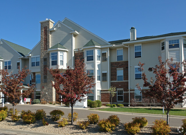 Building Photo - Arbors of White Bear Lake