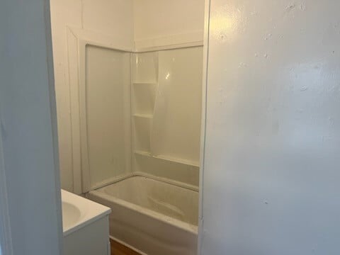 Primary Photo - 718 W 4th St