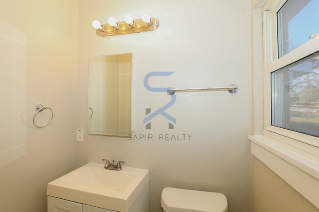 Building Photo - Move in before January 31st and get $100 OFF your rent for the first 3 months — PLUS a $250 Amazo...