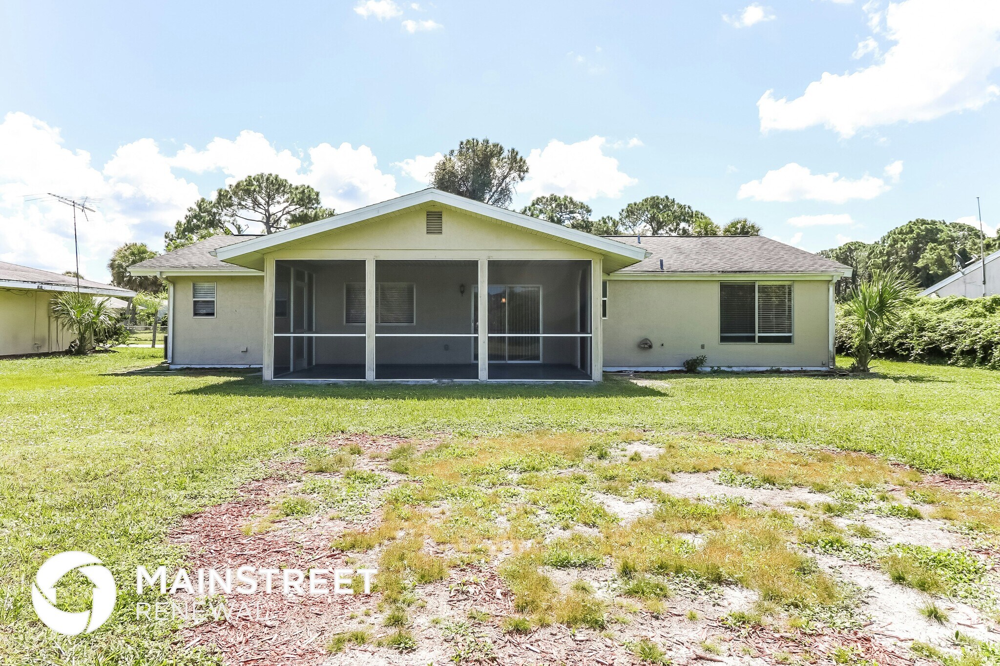 Building Photo - 3685 Avanti Cir