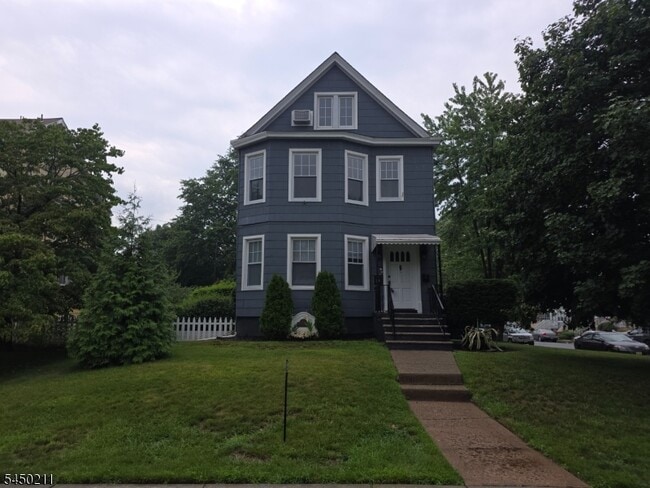 Building Photo - 73 Curie Ave