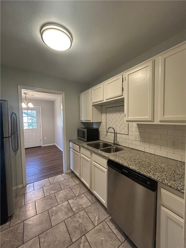 Building Photo - 5707 W Michael Cole Ln