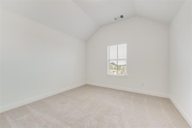 Building Photo - 409 Cottontail Ln