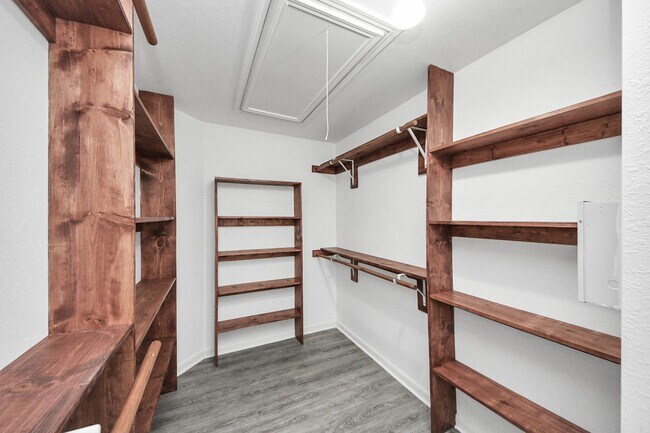 Building Photo - 15227 Western Skies Dr