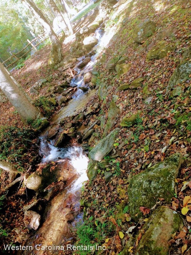 Building Photo - 1 br, 1 bath House - 1364 Herron Branch Rd