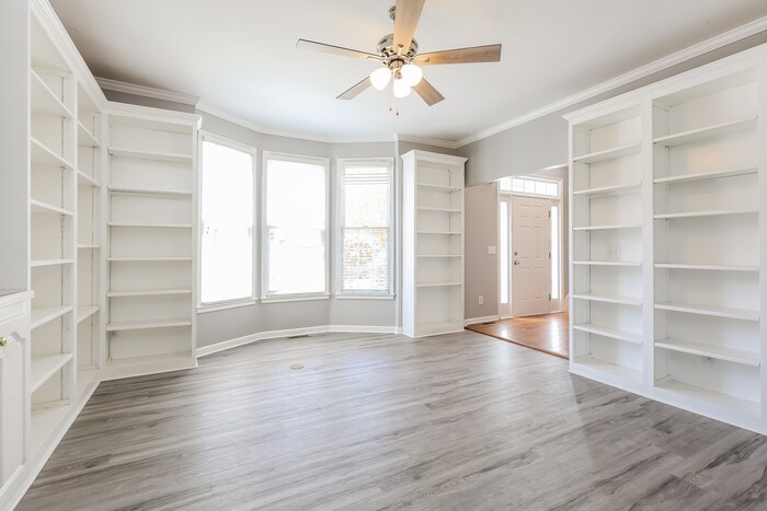 Building Photo - 314 Marsh Creek Dr