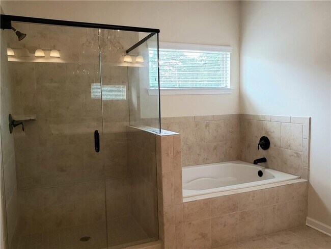 Building Photo - 3919 Arrowfeather Ct