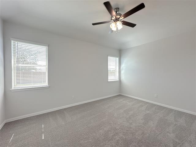 Building Photo - 808 Birdie Dr
