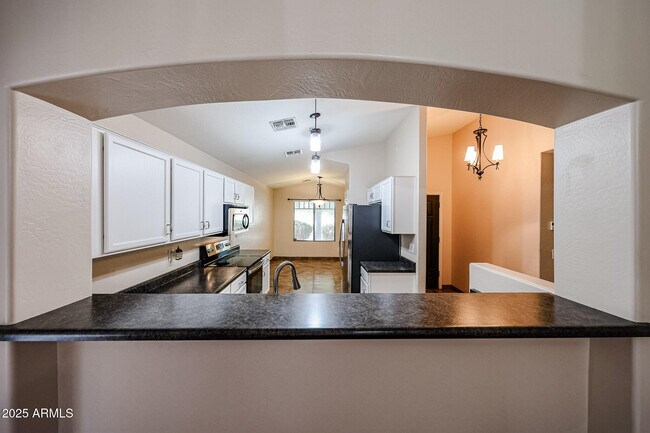 Building Photo - 11761 W Dos Rios Dr