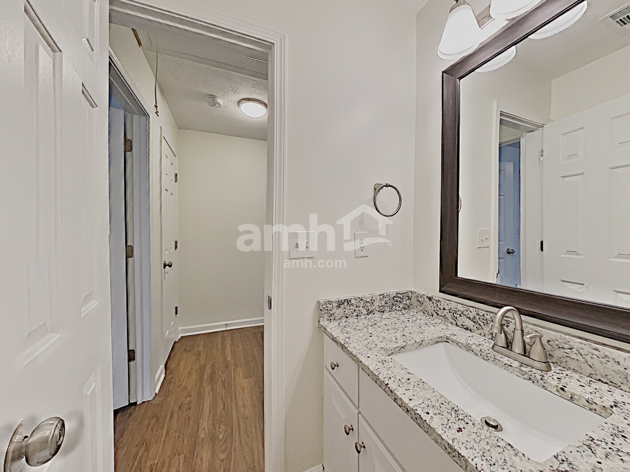 Building Photo - 3563 Dunbar Ln