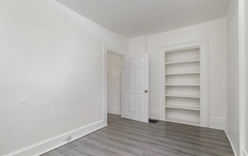 Building Photo - 500 W Wyoming Ave