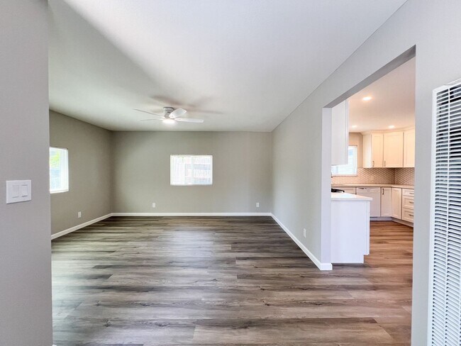 Building Photo - Newly Remodeled Two Bedroom Napa House