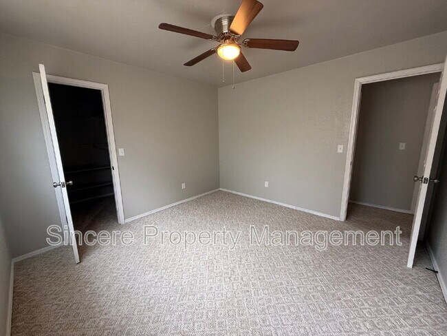 Building Photo - 11808 Biggs Cir