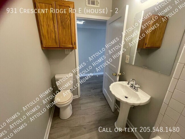 Building Photo - 931 Crescent Ridge Rd NE