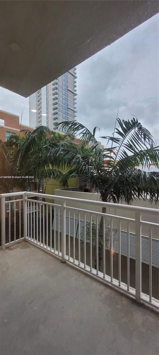 Building Photo - 2001 Biscayne Blvd