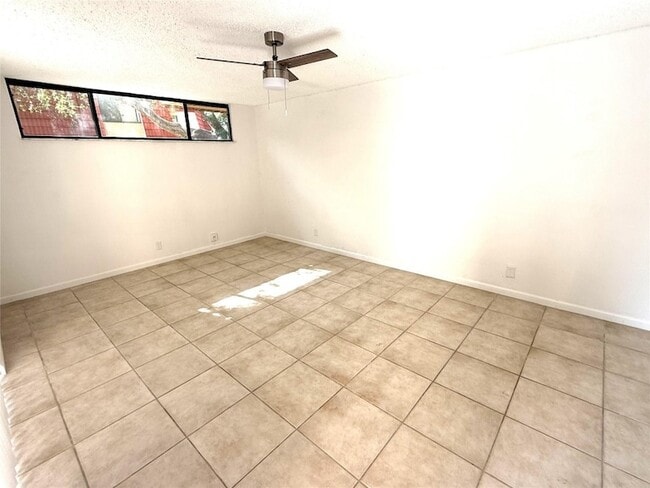 Building Photo - 8189 Severn Dr