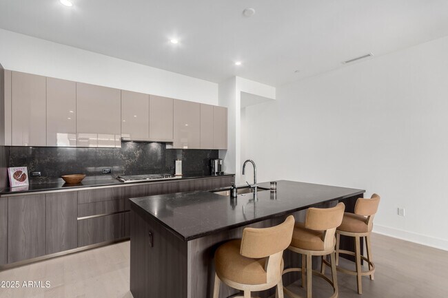 Building Photo - 19355 N 73rd Way