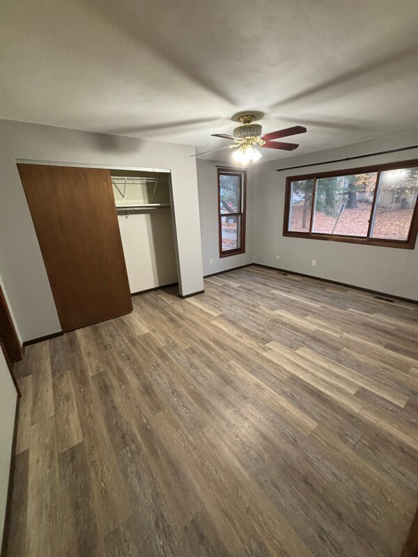 Building Photo - 601 Hillsboro Ave