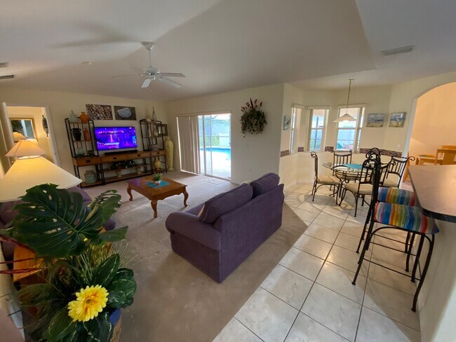 Building Photo - 562 Dolcetto Dr