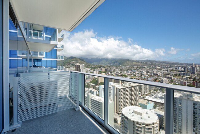 Building Photo - Azure 3505 - Urban living in Azure Ala Moana!