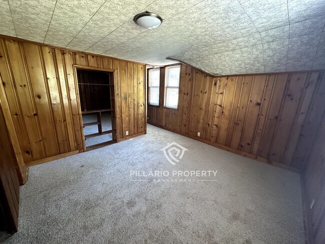 Building Photo - 2-Bedroom Home With 2 car Garage, in Webster, IN, Available NOW!