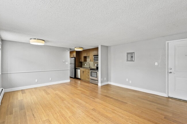 Building Photo - Pearl Apartments