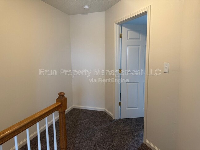 Building Photo - 5606 Boxwood Garden Way