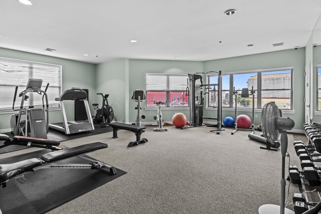 Building Photo - 172 Culver Ave