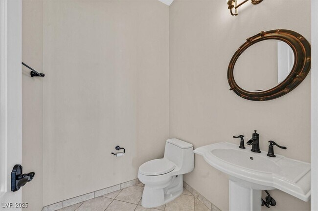 Building Photo - 5790 Aspen Falls Cir