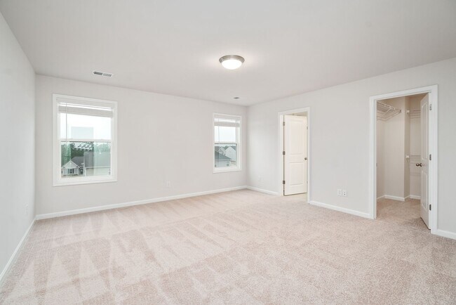 Building Photo - 775 Justify Lp