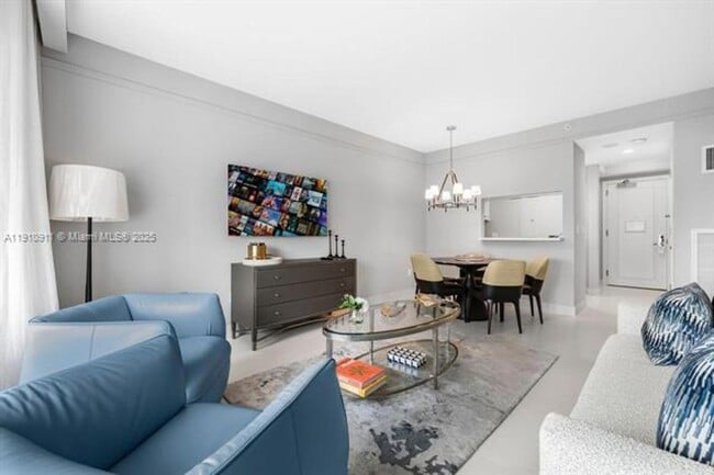 Building Photo - 1435 Brickell Ave