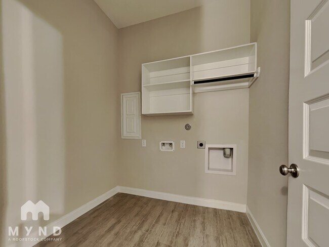 Building Photo - 24622 Windmill Canyon Ln