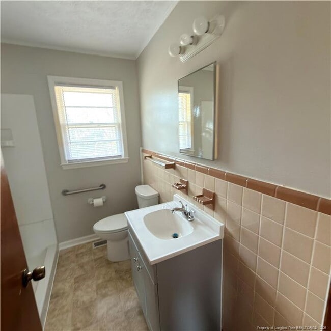 Building Photo - 5340 S Sumac Cir