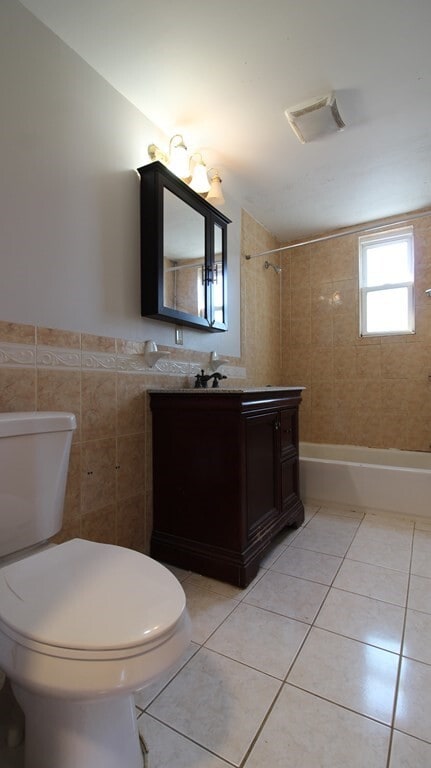 Building Photo - 46 Franklin St