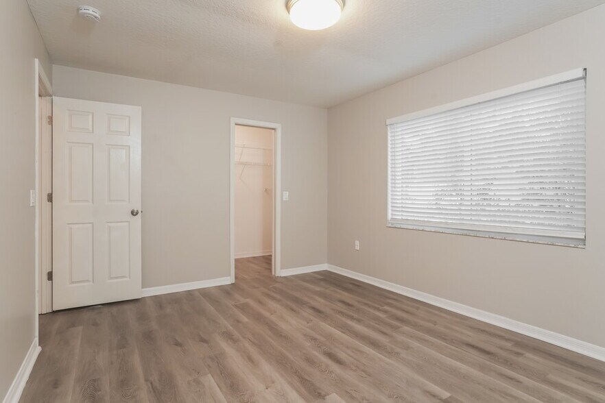 Building Photo - 7530 Gunstock Dr
