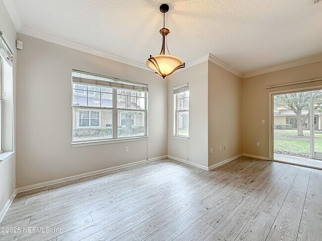 Building Photo - 5663 Greenland Rd