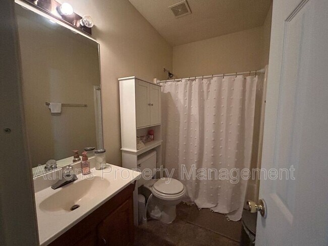 Building Photo - 1824 Cedar Shoals Dr