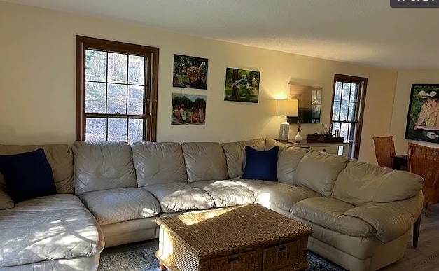 Building Photo - 47 Pine Knoll Rd