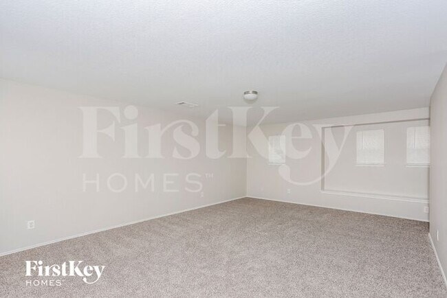 Building Photo - 3010 Dusty Oak Dr