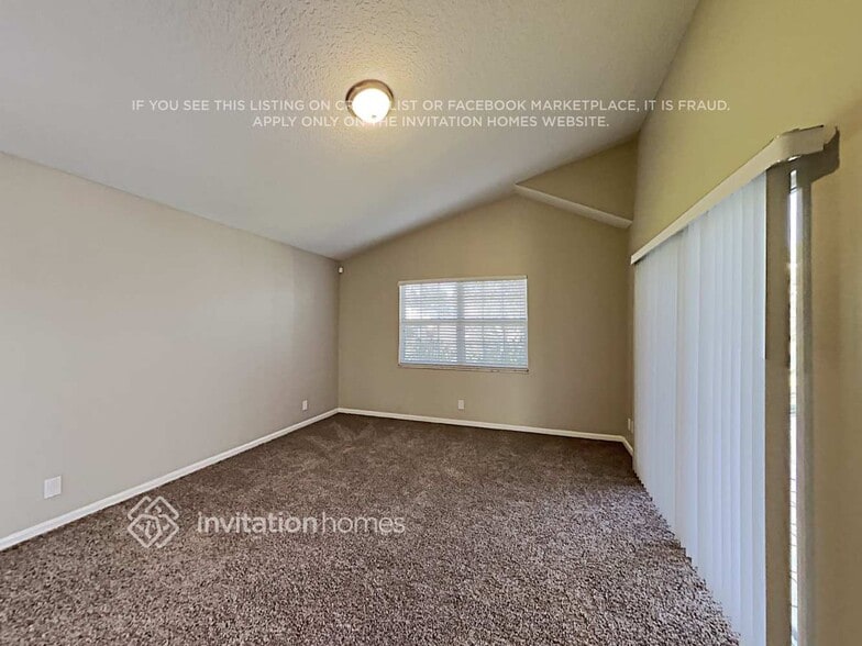 Building Photo - 7664 Stirling Bridge Blvd N