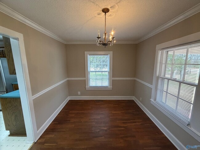 Building Photo - 16519 Market St