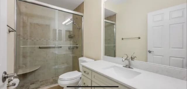 Building Photo - 384 Pindo Palm Dr