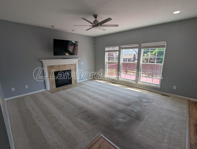 Building Photo - Spacious 4-Bedroom Colonial in Martin’s Ru...