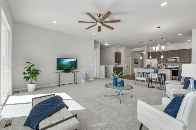 Building Photo - 3975 Ivy Hill Dr