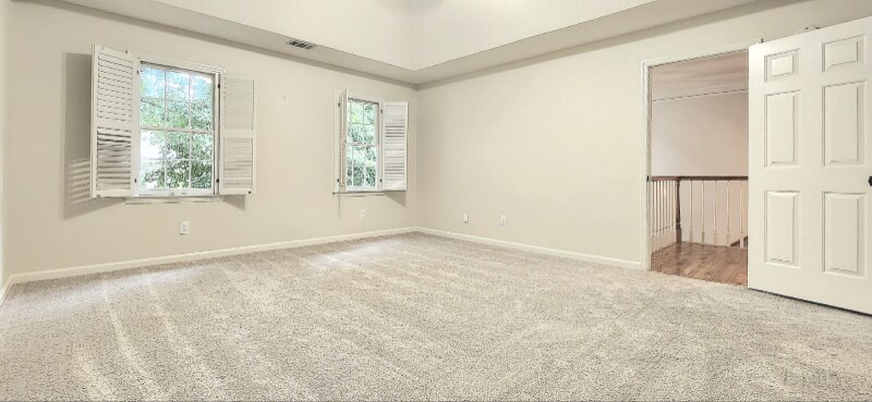 Building Photo - 11165 Wilshire Chase Dr