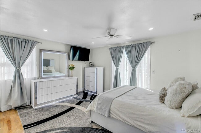 Building Photo - 35 Grant Blvd