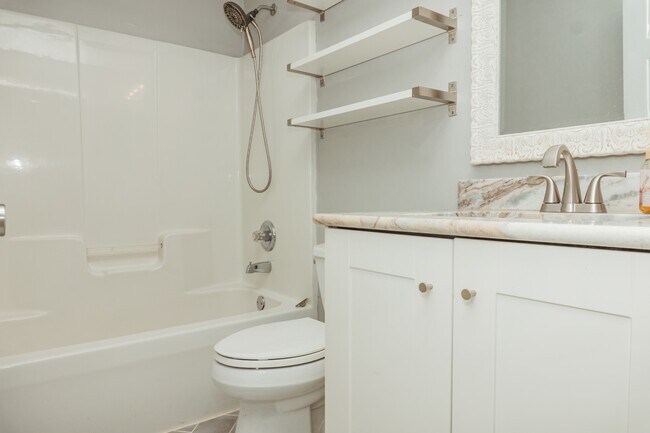 Building Photo - 2813 Atoka Trail