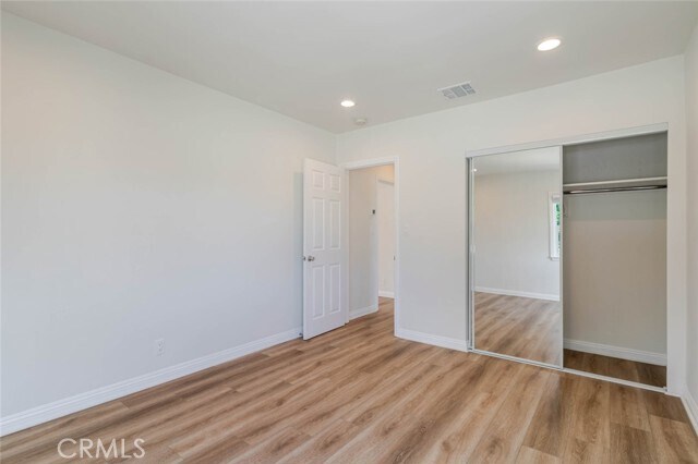 Building Photo - 1466 Stanley Ave