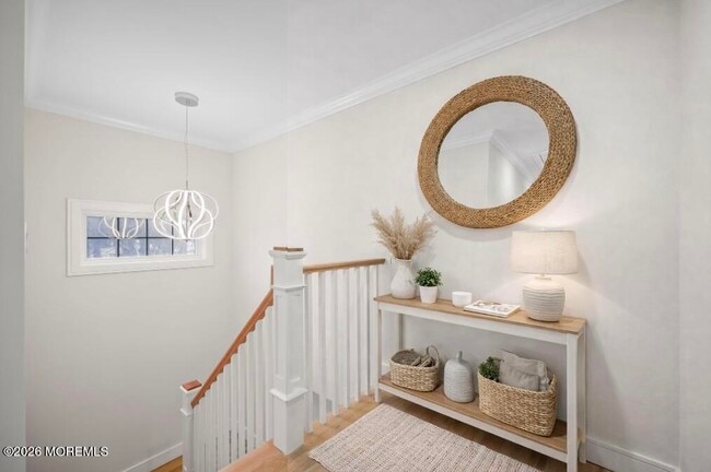 Building Photo - 133 Grant Ave