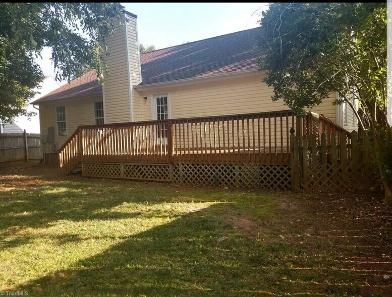 Building Photo - 4602 Prestbury Dr